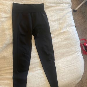 Black gymshark pants, medium